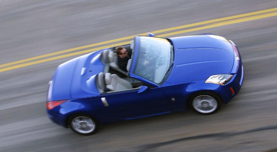  Nissan 350Z 2003 года  (фото 101 из 103)